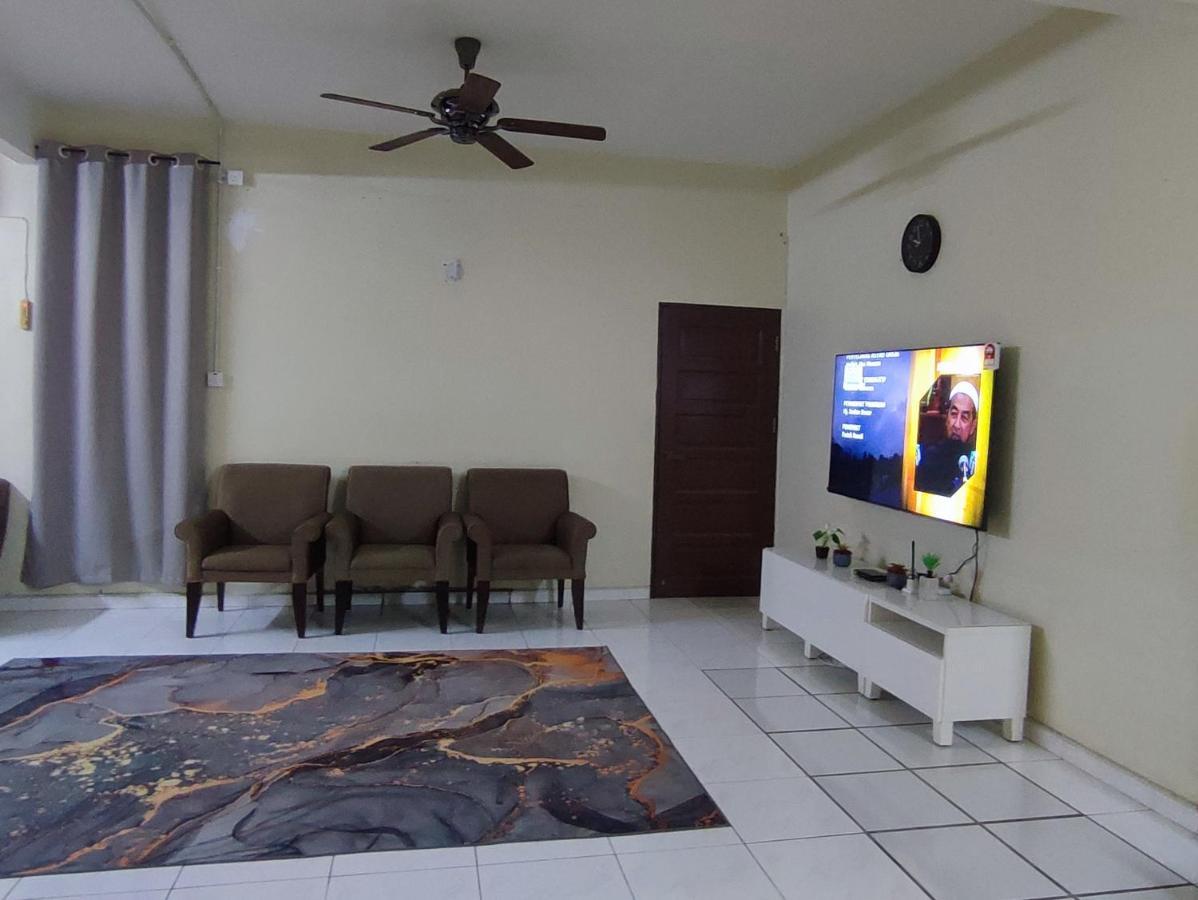 Vila Alorsetar Towncentre By Astarila Guesthouse-amancentral -islam Sahaja - 2storey Banglo, Private Pool, Bbq Area & Sports - Max 30pax Alor Setar