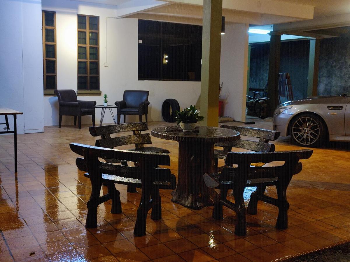 Alorsetar Towncentre By Astarila Guesthouse-amancentral -islam Sahaja - 2storey Banglo, Private Pool, Bbq Area & Sports - Max 30pax Alor Setar